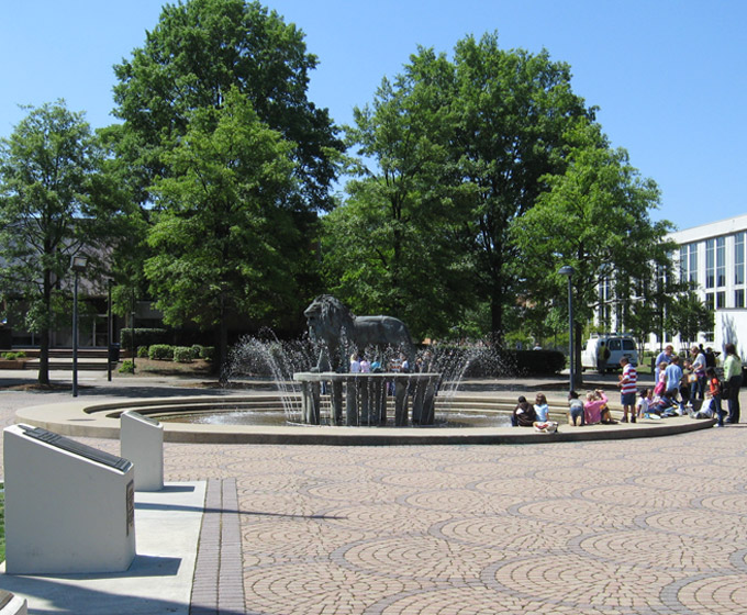 Old Dominion University. Location Norfolk, Virginia 23510. Keywords Fountain, Sculpture, Spray Ring. Average Rating Rate the overall quality (aesthetics and